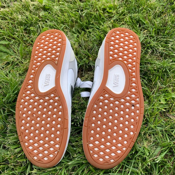 White Vans - Picture 2 of 3